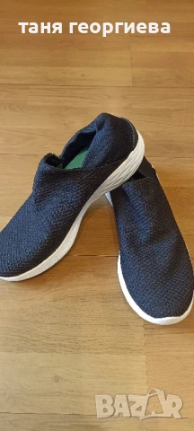 черни кецове тип чорап