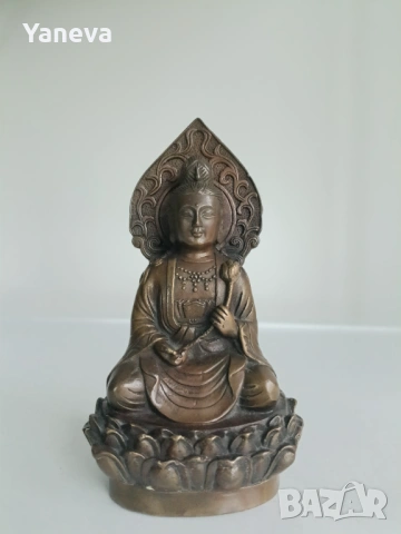 Бронзова статуетка на Гуанин , известна като богиня на състраданието, снимка 7 - Статуетки - 53899127