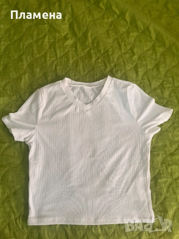 Бяла изчистена рипсена блуза С Кроп топ , снимка 2 - Тениски - 51906124