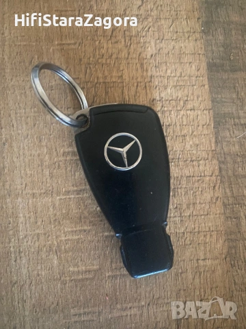 Ключ Mercedes 