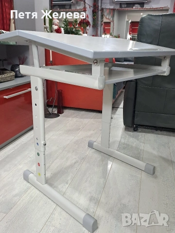 Бюро/чин с метални крака,регулиране-Австрия , снимка 3 - Бюра - 53128336