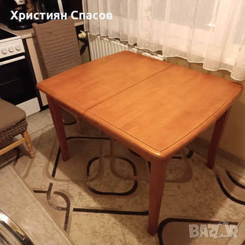 Tрапезна маса