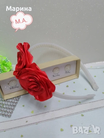 Диадема ''Две червени рози'', снимка 5 - Аксесоари за коса - 44458012