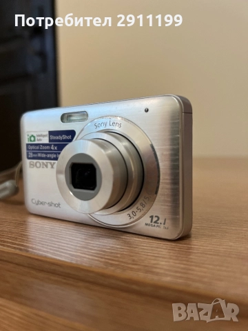 Фотоапарат Sony 12,1Mp (+подаръци), снимка 2 - Фотоапарати - 52114659