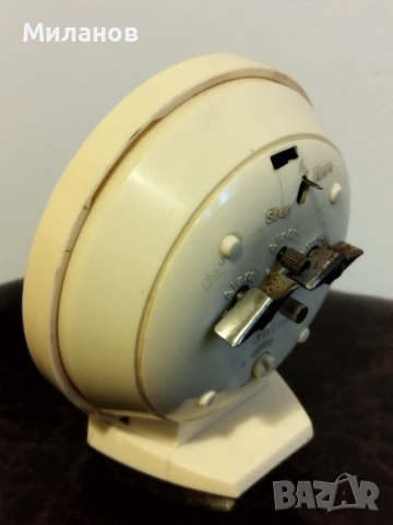 Стар механичен будилник, настолен часовник, снимка 5 - Антикварни и старинни предмети - 52036586