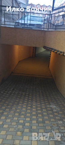 Под наем подземно парко място, снимка 3 - Гаражи и паркоместа - 53711443