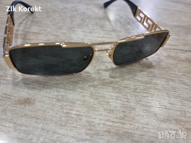 Слънчеви очила Versace , снимка 8 - Слънчеви и диоптрични очила - 54219527