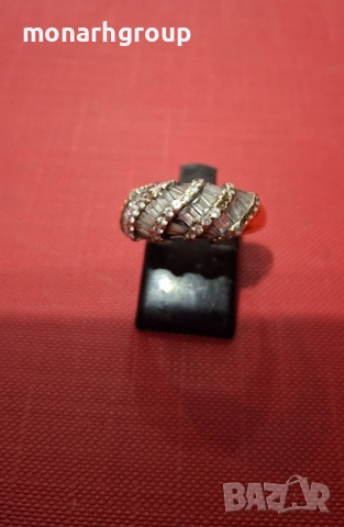 Златен пръстен, снимка 4 - Пръстени - 51898835