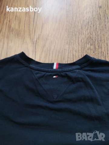 Tommy Hilfiger - страхотна мъжка тениска M КАТО НОВА, снимка 8 - Тениски - 51159299