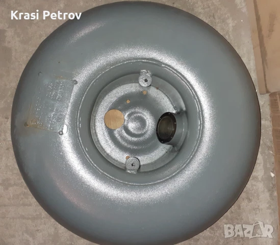 Газова бутилка тип резервна гума, снимка 2 - Части - 50841056