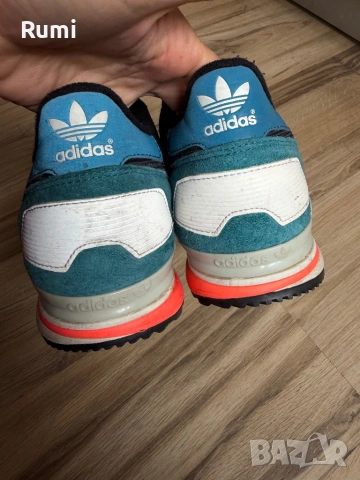 Оригинални класически маратонки Adidas Originals ZX 700 ! 43 н, снимка 6 - Кецове - 51253571