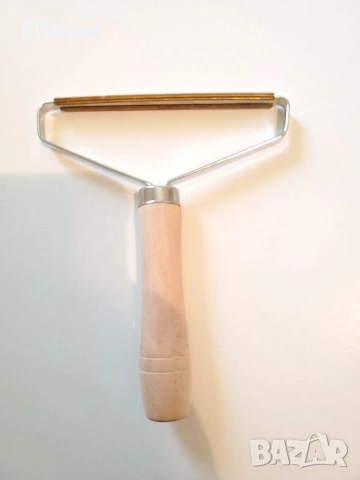 Ръчен уред за премахване на мъх и топчета от дрехи – ХИТ