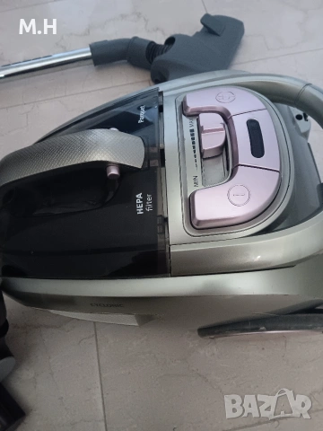 прахосмукачка, снимка 3 - Прахосмукачки - 54244508