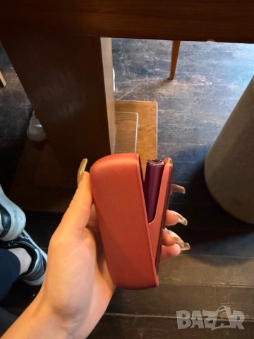 Iqos iluma, снимка 2 - Електронни цигари - 53156517