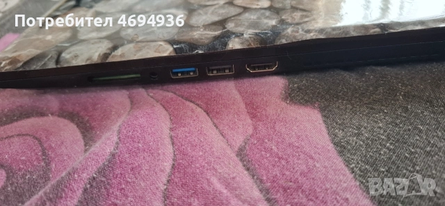 Лаптоп Toshiba Satellite C55-C-тъчскрийн Intel Pentium Quad-Core N3700 (2.40GHz) 8GB , снимка 4 - Лаптопи за дома - 53054293