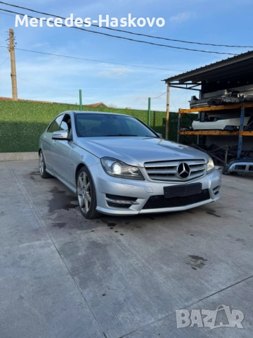 Mercedes C250 CDI *AMG* *FACELIFT*, снимка 2 - Автомобили и джипове - 52823234