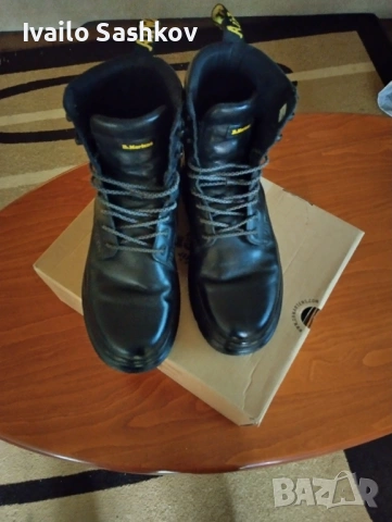 Dr. Martens Tarik 43 номер , снимка 6 - Мъжки боти - 53456704