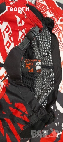 Екип и ръкавици за мотокрос Shot Race Gear M, снимка 3 - Аксесоари и консумативи - 52506821