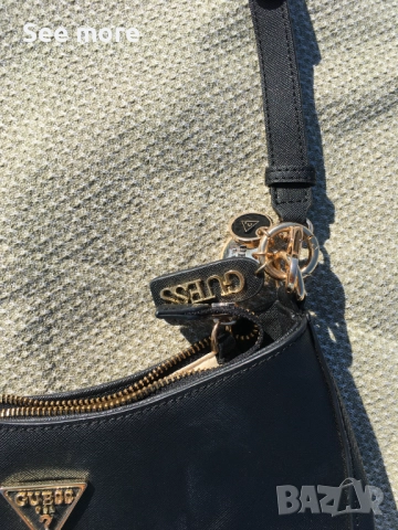 GUESS дамска мини чанта, снимка 3 - Чанти - 51519444