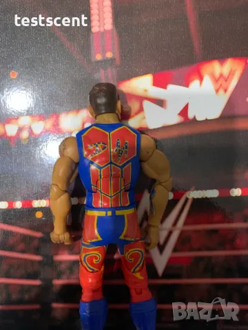 Екшън фигура WWE Dominik Mysterio Доминик Мистерио играчка Elite Series Mattel figure, снимка 17 - Колекции - 48736417