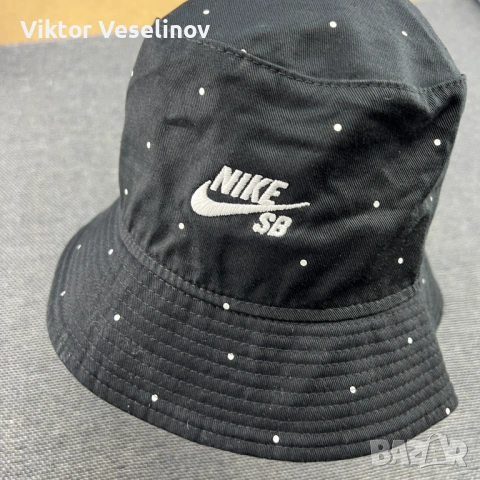 Nike SB Шапка Идиотка Размер М Bucket Hat Черна, снимка 2 - Шапки - 54294849