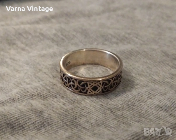 Красив оригинален сребърен пръстен със скандинавски викингски символи. 925. 4,6 гр., снимка 2 - Пръстени - 53404321