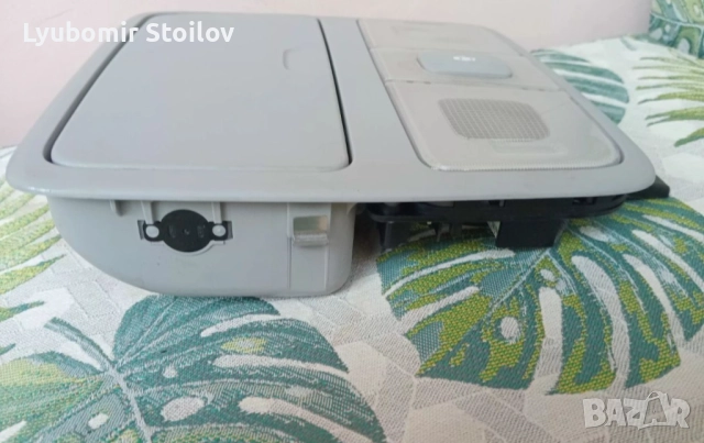 Плафон за Hyundai i30 Hatchback I (2007 - 2011), снимка 3 - Части - 52157118