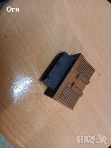 Реле горивна помпа за Пежо и Ситроен 96 196965 80