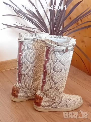 БОТУШИ ОТ ПИТОН , снимка 1