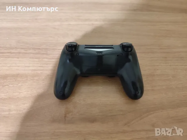 Продавам джойстик за PS4, снимка 2 - Аксесоари - 48737216