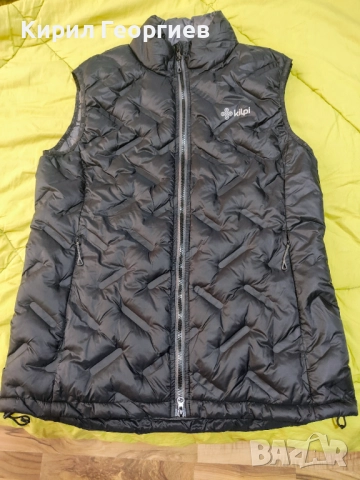 Супер удобен и лек елек.Kilpi