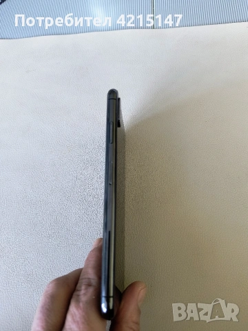 Iphone XS MAX,64GB,81% батерия,iOS 18.7.3, снимка 5 - Apple iPhone - 53050222