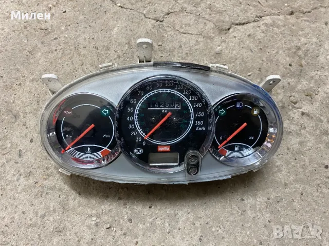 Части за Aprilia Leonardo 300, снимка 1