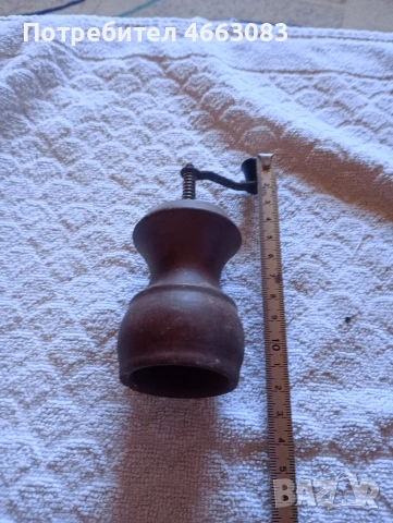 Малка ръчна мелничка. Стара., снимка 3 - Антикварни и старинни предмети - 53041563