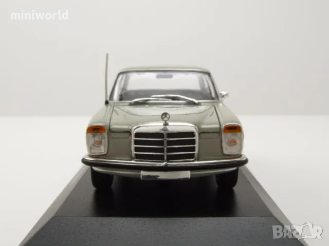 Mercedes-Benz 200 /8 Strichacht 1968 - мащаб 1:43 на Maxichamps моделът е нов в PVC дисплей-кейс, снимка 5 - Колекции - 50010947