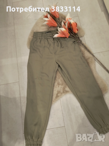 Дамски панталон ZARA - чисто нов, снимка 1 - Панталони - 44941894