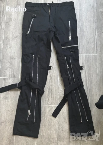 Оригинални дънки tiger of london с ципове и колани