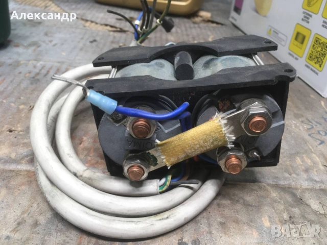 Оригинален соленоид (контактор) Lewmar 24V за якорна лебедка