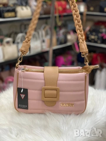 чанти guess , снимка 2 - Чанти - 50747080