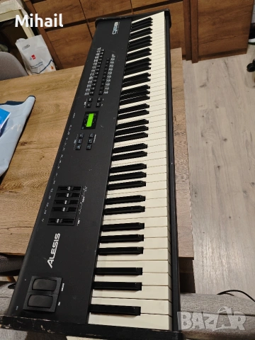 Синтезатор Алесис, пиано, Alesis QS8