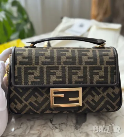 чанта fendi , снимка 1 - Чанти - 49544924