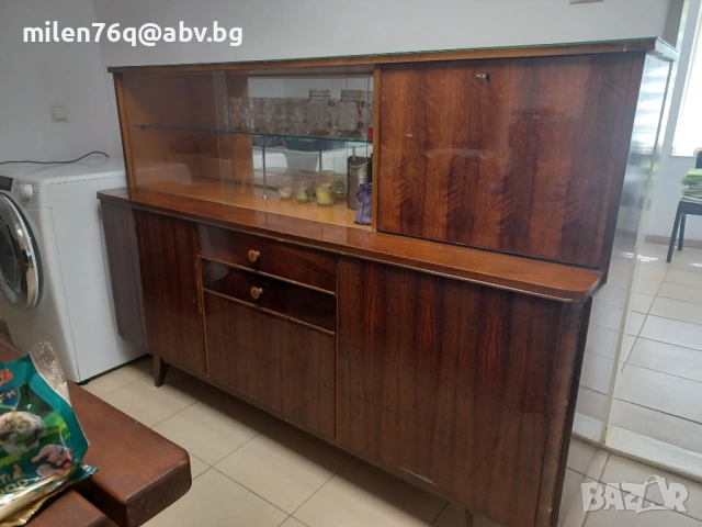 Старинен шкаф с витрини, снимка 7 - Бюфети - 53483873