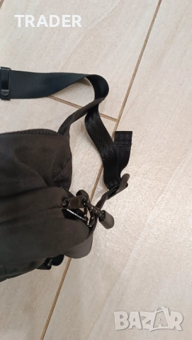 Lundhags Core 7 L outdoor clothing чанта за кръст диагоналка банан, снимка 10 - Чанти - 34195394