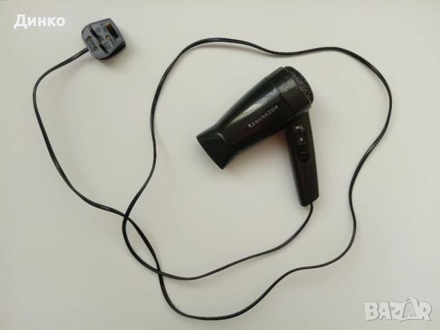 Сешоар Remington с приставка за издухване, 1400W