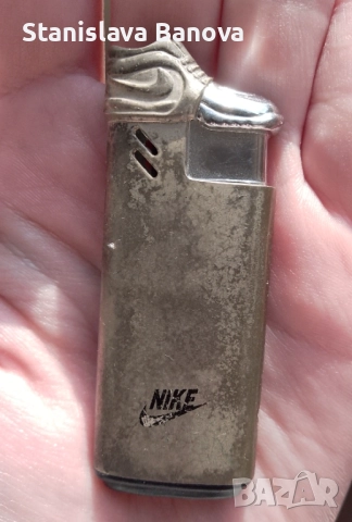 Винтидж запалка Nike с пълнител,за многократна употреба 