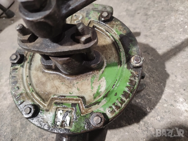 Ретро Немска Ръчна Крилчата Помпа (Чугунена), снимка 2 - Други инструменти - 52958138