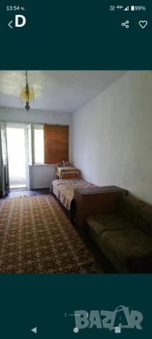 Двустаен апартамент в гр. Долни Чифлик (на 10км от плажа на к. к. Шкорпиловци) , снимка 8 - Апартаменти - 50917880