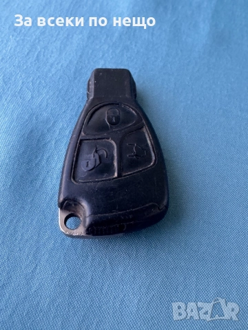 Оригинален ключ дистанционно за Mercedes / Мерцедес рибка-3 бутона , снимка 2 - Аксесоари и консумативи - 52269249
