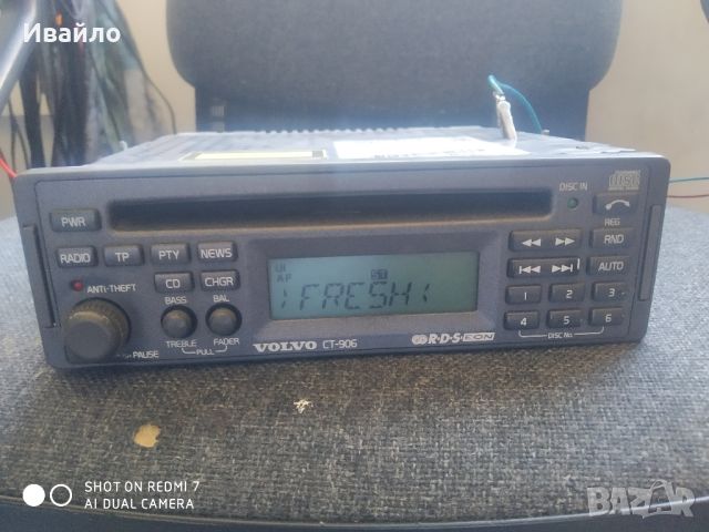 Оригинално радио за volvo, снимка 1 - Аксесоари и консумативи - 46317034