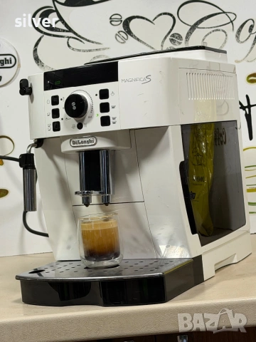 Кафемашина кафе автомат delonghi magnifica S с гаранция